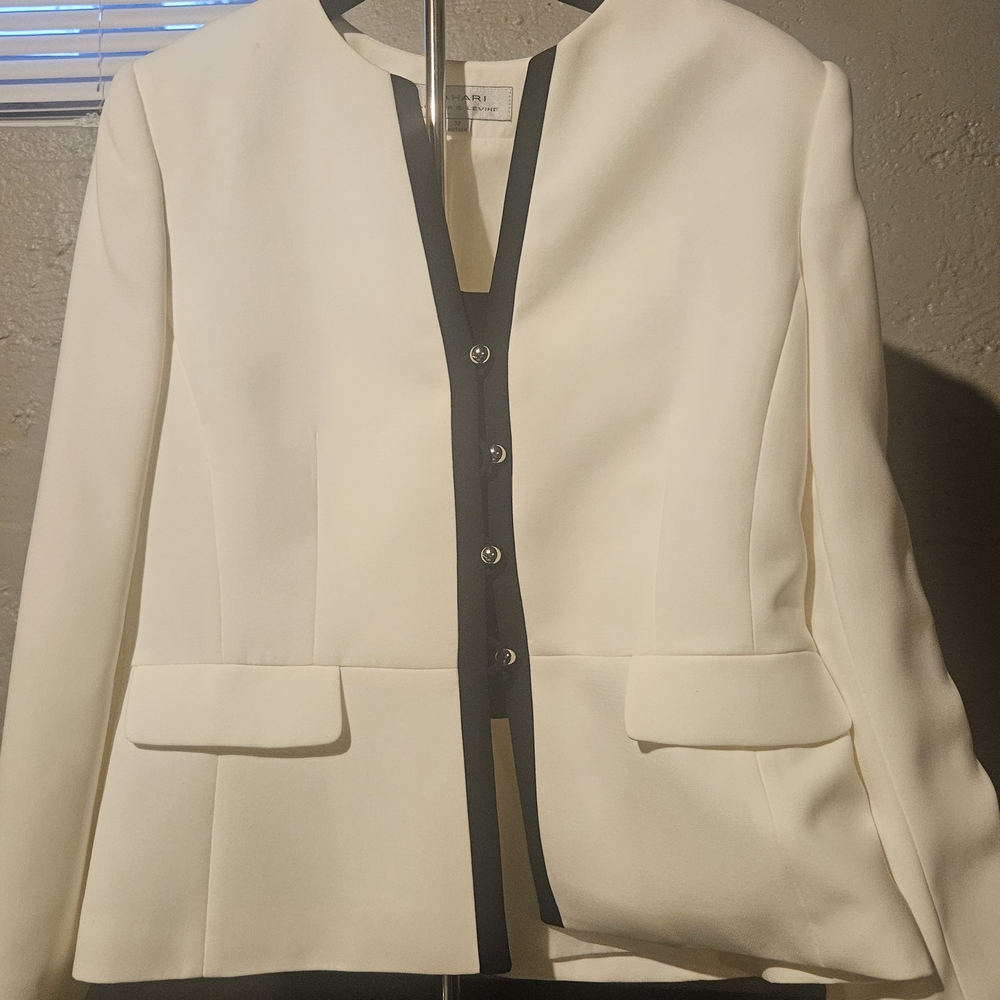 Tahari Black and White Blazer Structured Suit Jacket